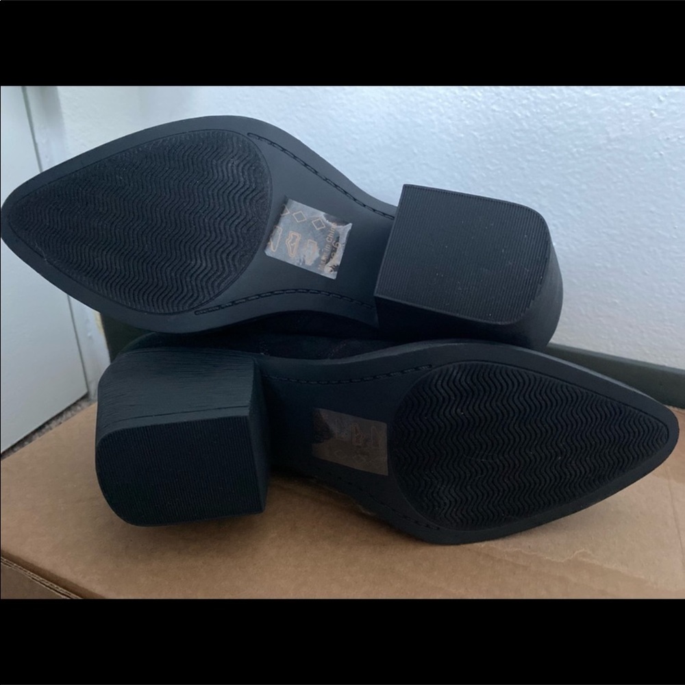 Shoe Republic LA  Classic Booties - Picture 5 of 5
